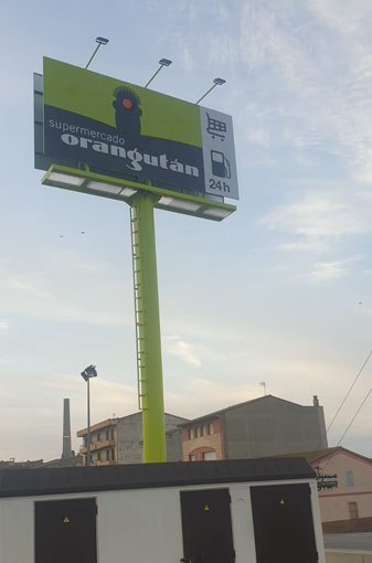 Monoposte instalado en Monzó